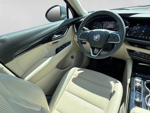 Used 2023 Buick Envision Essence AWD/4WD image 21