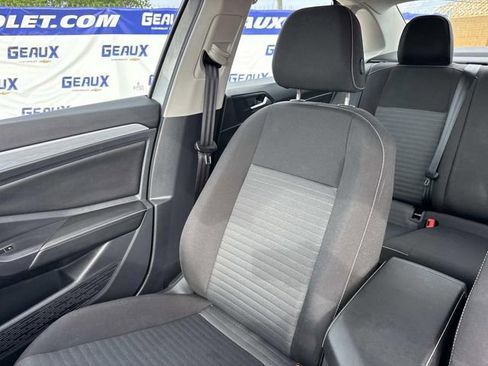 Used 2025 Volkswagen Jetta S FWD image 36
