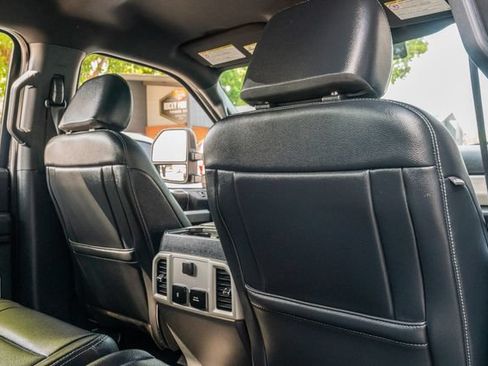 Used 2022 Ford F450 Lariat w/ Lariat Ultimate Package AWD/4WD image 38