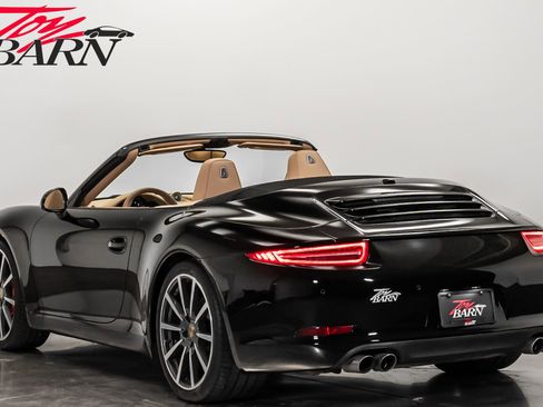 Used 2015 Porsche 911 Carrera S image 3