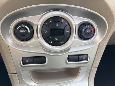 Used 2019 Ford Fiesta SE w/ Cold Weather Package image 15