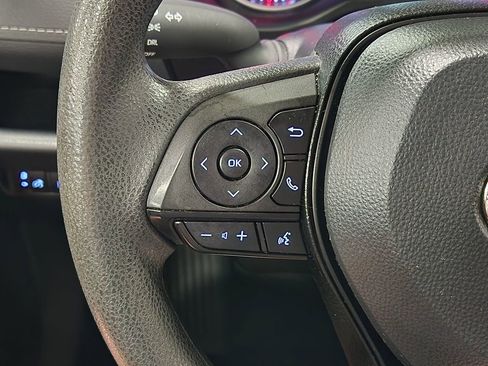 Used 2022 Toyota RAV4 LE image 46