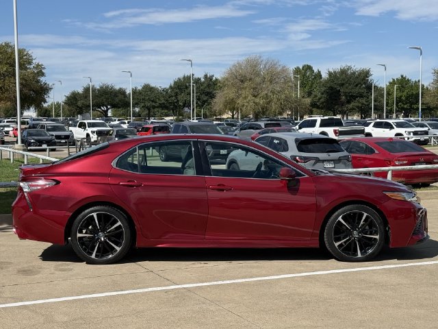 Used 2018 Toyota Camry XSE w/ Driver Assist Package FWD image 3