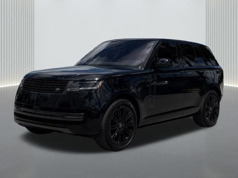 Used 2023 Land Rover Range Rover SE image 1