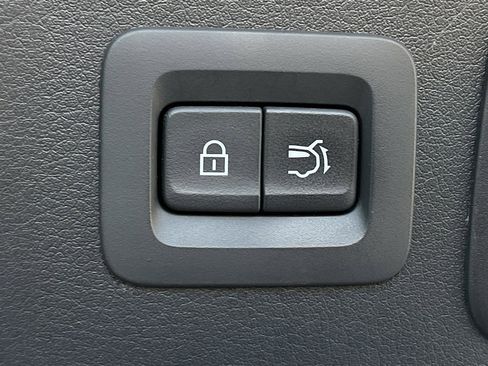 Used 2025 MAZDA CX-90 3.3 Turbo w/ Preferred Package image 22