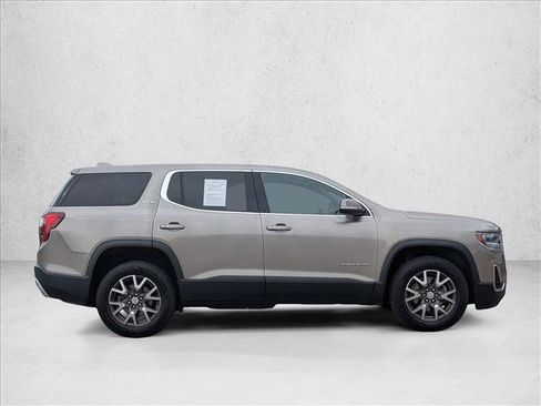 Used 2022 GMC Acadia SLE AWD/4WD image 4
