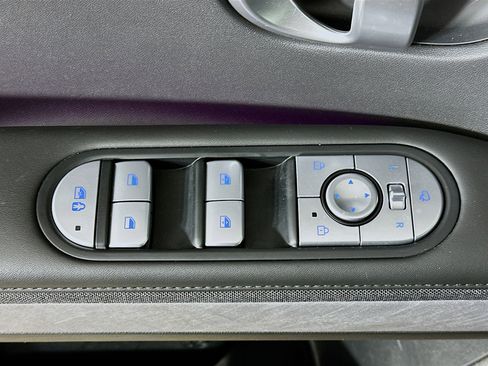 Used 2023 Hyundai Ioniq 5 SEL w/ Cargo Package image 15