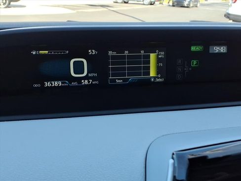 Used 2019 Toyota Prius L Eco image 25