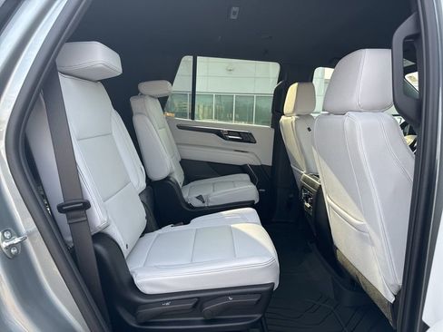 Used 2025 Chevrolet Tahoe Premier image 27