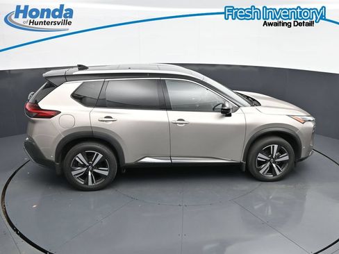 Used 2023 Nissan Rogue Platinum w/ Platinum Premium Package FWD image 32