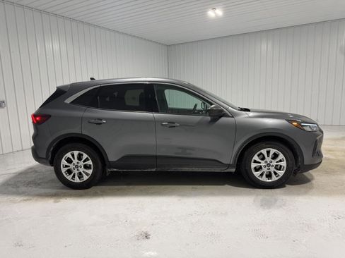 Used 2023 Ford Escape Active w/ Cold Weather Package image 7