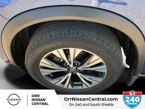 Used 2021 Nissan Rogue SV FWD image 9