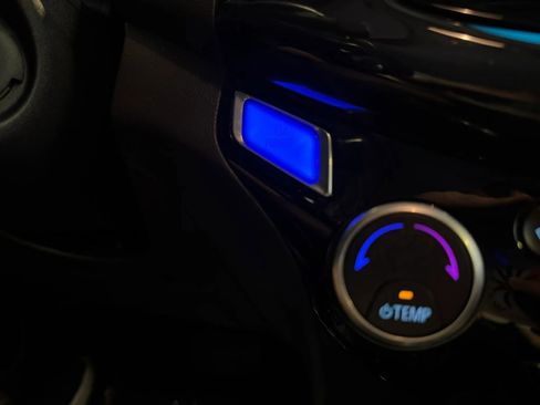 Used 2016 Chevrolet Spark LT FWD image 16