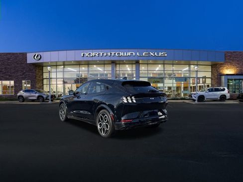 Used 2022 Ford Mustang Mach-E GT image 22