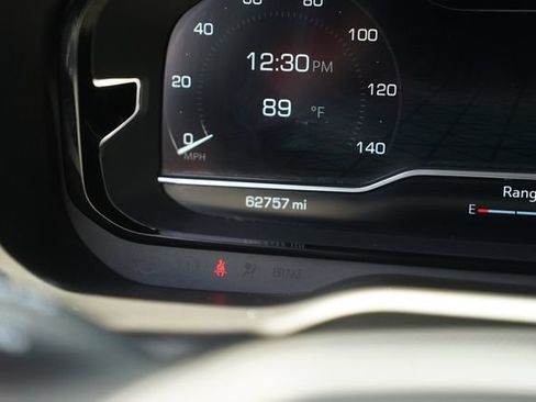 Used 2023 GMC Yukon Denali AWD/4WD image 28