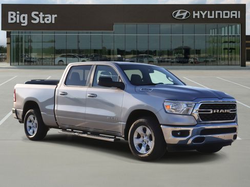 Used 2022 RAM 1500 Big Horn image 6