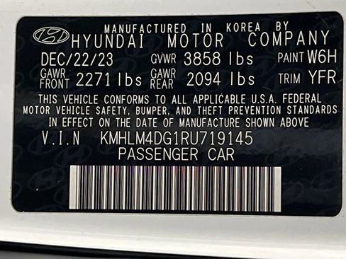 Used 2024 Hyundai Elantra SEL image 64