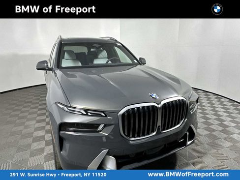 New 2026 BMW X7 xDrive40i w/ Executive Package image 1