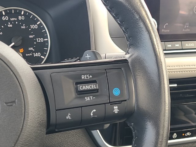 Used 2023 Nissan Rogue SL AWD/4WD image 19