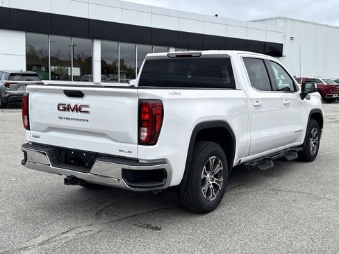 Used 2020 GMC Sierra 1500 SLE w/ Remote Start Package image 6