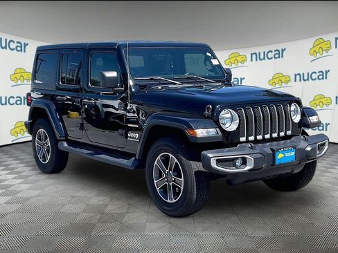 Used 2023 Jeep Wrangler Unlimited Sahara w/ Cold Weather Group AWD/4WD image 1