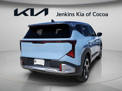 New 2027 Kia Seltos S FWD image 4