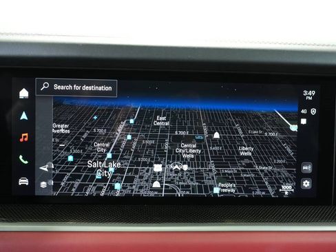 Certified 2025 Porsche Cayenne image 21