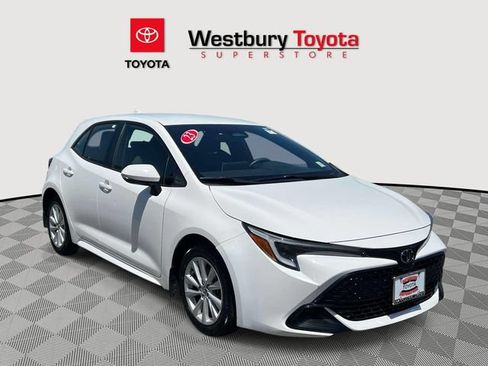 Certified 2023 Toyota Corolla SE FWD image 1