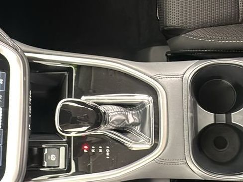 Certified 2025 Subaru Outback Premium image 33