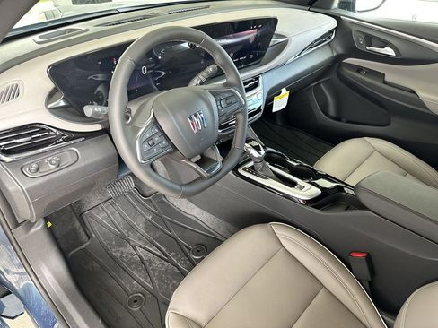New 2025 Buick Envista Avenir image 12