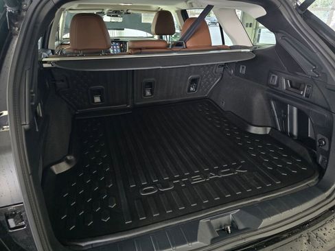 Used 2025 Subaru Outback Touring XT w/ Popular Package #2 image 15