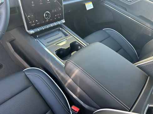 New 2026 GMC Sierra EV Elevation w/ LPO, Elevation Dark Package image 20