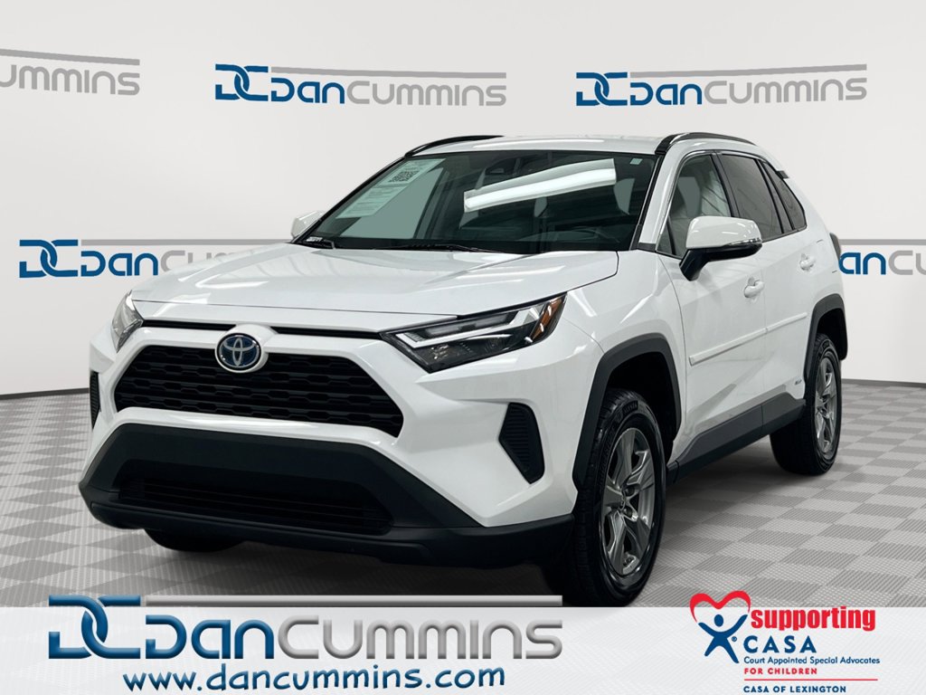 Used 2024 Toyota RAV4 LE AWD/4WD image 1