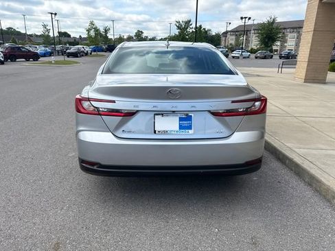 Used 2025 Toyota Camry LE FWD image 3