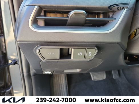 Certified 2025 Kia K4 FWD image 21