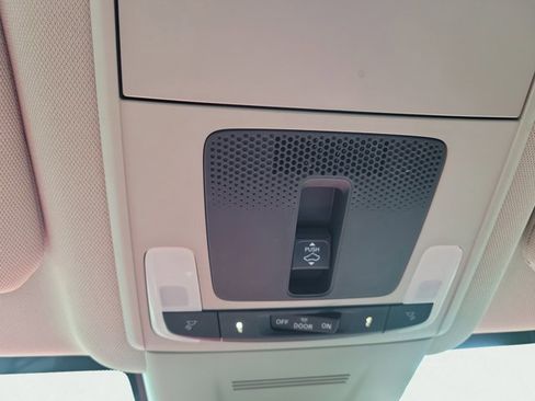 Certified 2023 Honda CR-V EX-L image 36