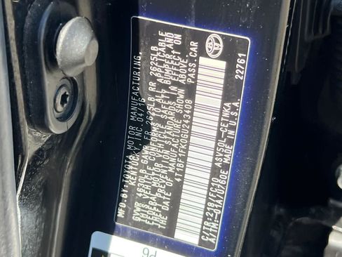 Used 2016 Toyota Camry LE FWD image 30