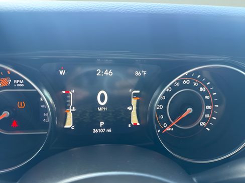 Used 2023 Jeep Wrangler Unlimited Sport AWD/4WD image 21