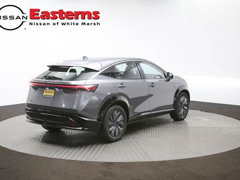 Used 2023 Nissan Ariya FWD image 39