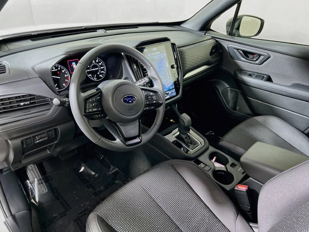 Certified 2025 Subaru Forester Premium AWD/4WD image 9