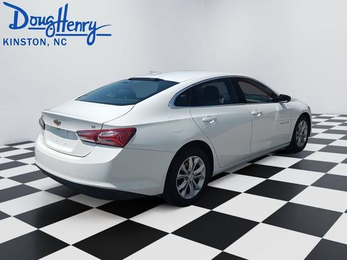 Used 2021 Chevrolet Malibu LT FWD image 5