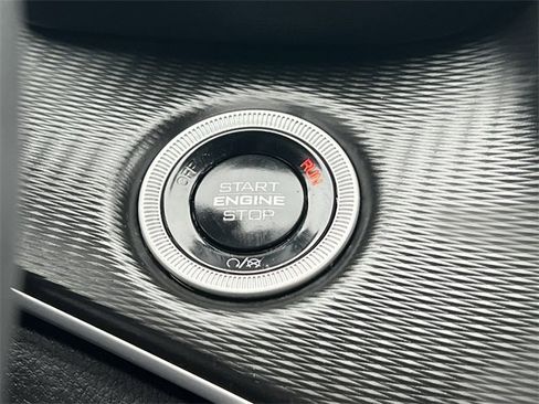 Used 2024 Jeep Grand Cherokee Altitude image 30