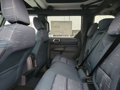New 2025 Ford Bronco Heritage Edition image 13