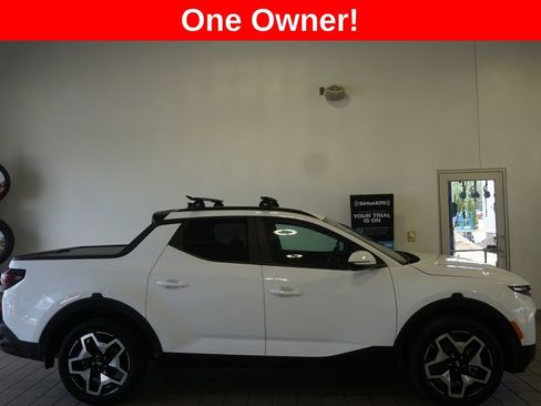 Used 2024 Hyundai Santa Cruz Limited AWD/4WD image 2