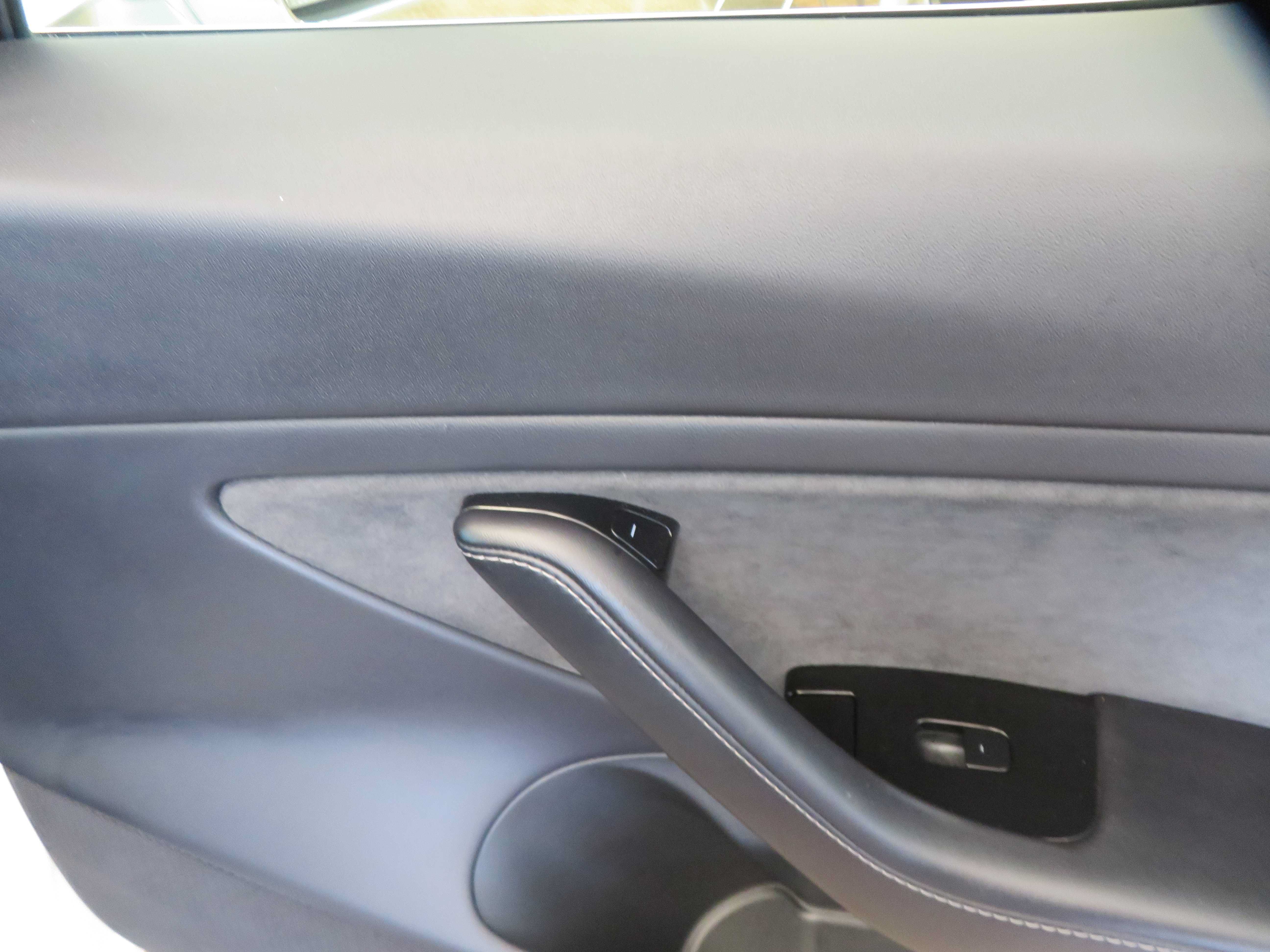 Used 2018 Tesla Model 3 Long Range AWD/4WD image 25