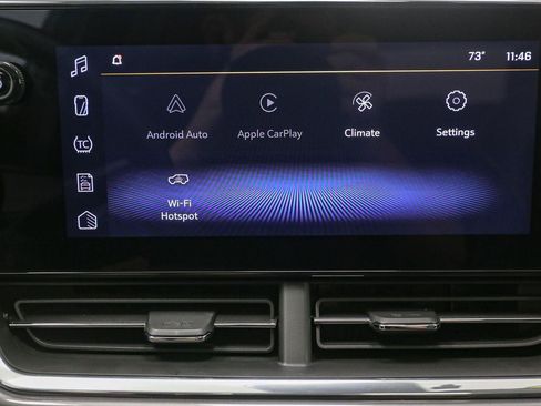 Used 2025 Chevrolet Trax ACTIV w/ Sunroof Package FWD image 24