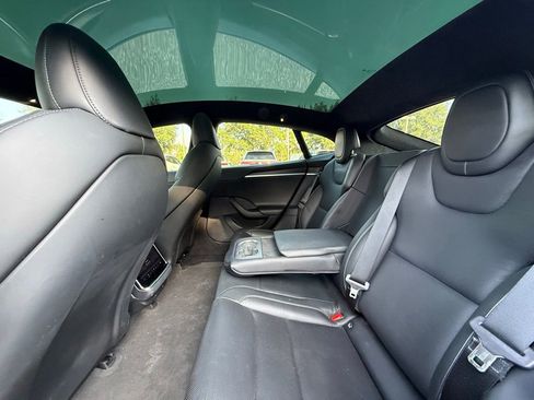 Used 2022 Tesla Model S Plaid AWD/4WD image 16
