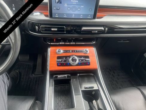 Certified 2024 Lincoln Aviator Reserve w/ Equipment Group 201A AWD/4WD image 23