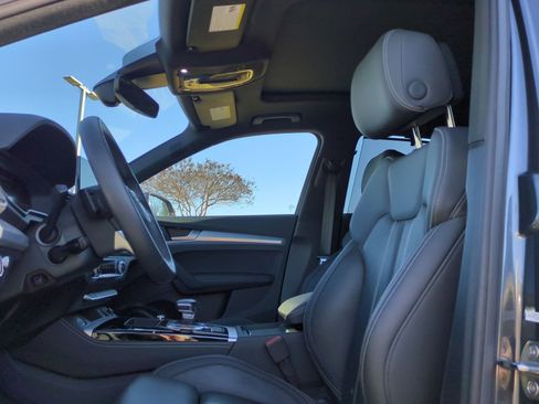 Used 2024 Audi Q5 2.0T Prestige image 15