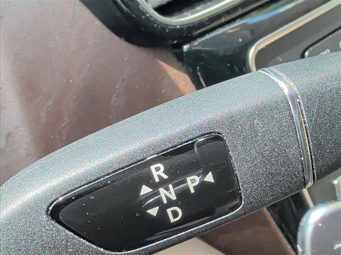 Certified 2017 Mercedes-Benz GLS 550 4MATIC image 9